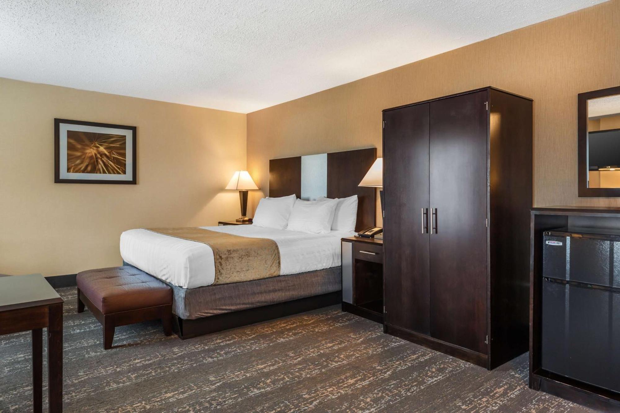 Best Western Braintree Inn Экстерьер фото
