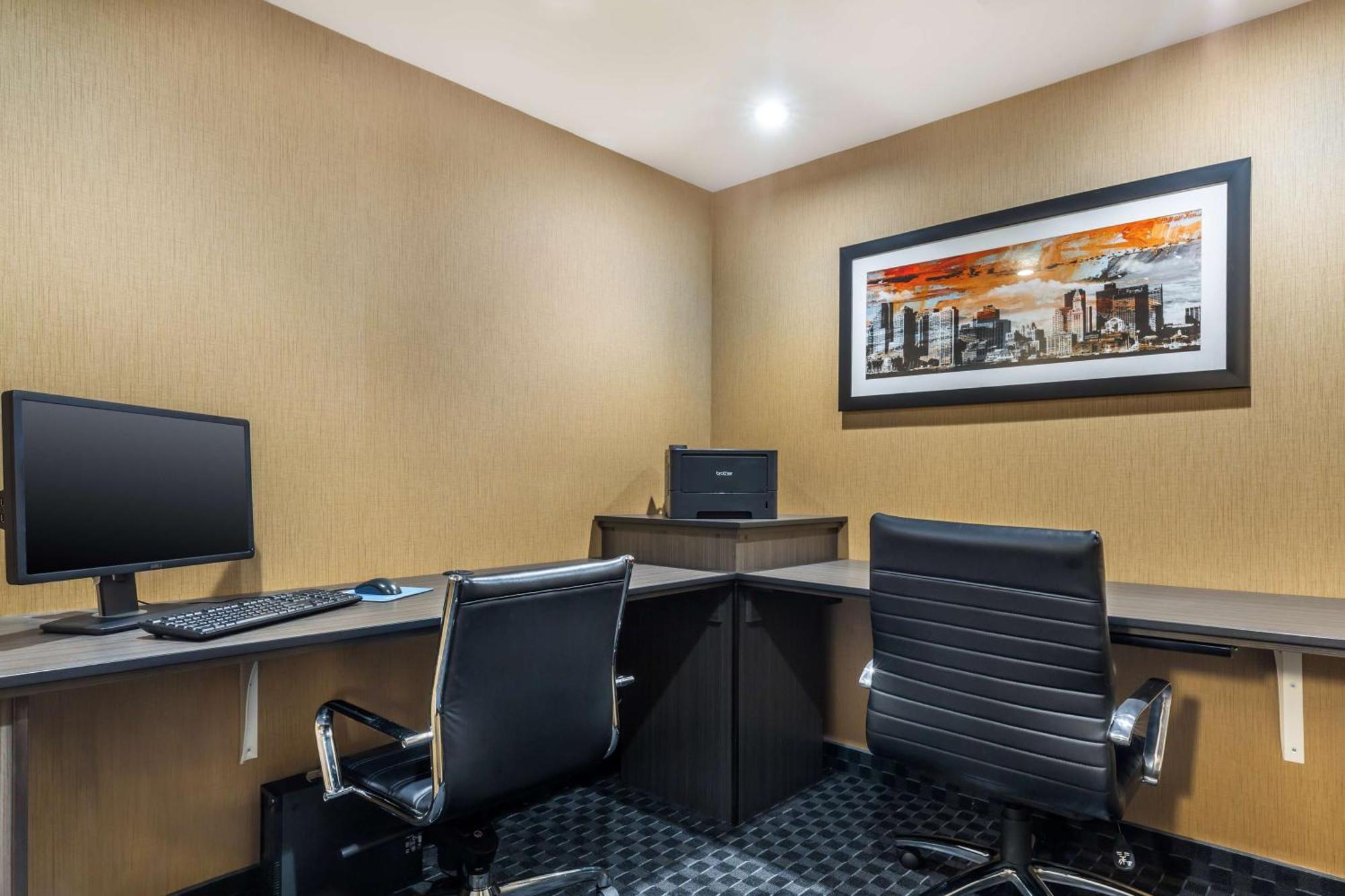 Best Western Braintree Inn Экстерьер фото